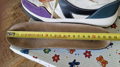 Vychádzková obuv, 35