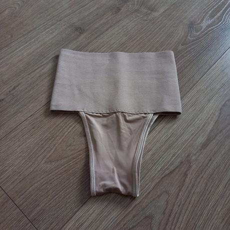 Sťahovacie tangá nohavičky  xs, xs