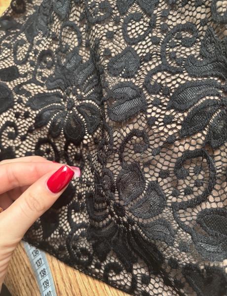 Cipkovane saty zn. envy, envy,s