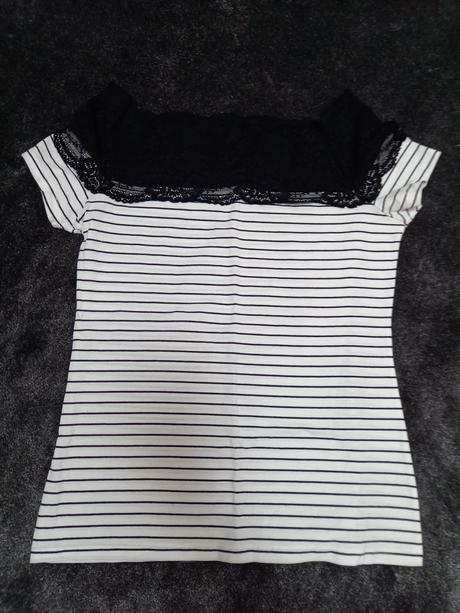 Krasne tricko s cipkou v.36, 36