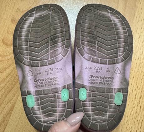 Dievčenské sandálky, 23