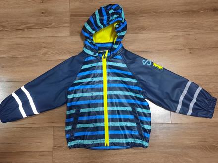 Bunda do dažďa, 98