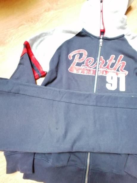 Aréna teplakova súprava, 152