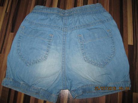 3 ks - kraťasy, reserved,104