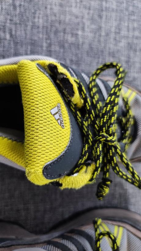 Tenisky adidas_trekingové, adidas,32