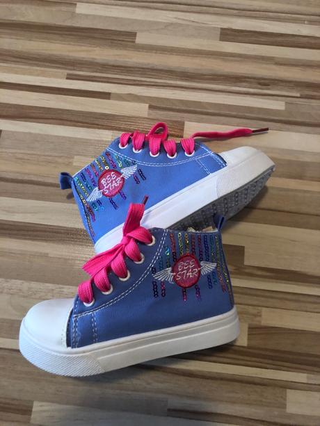 Dievčenské tenisky, 27