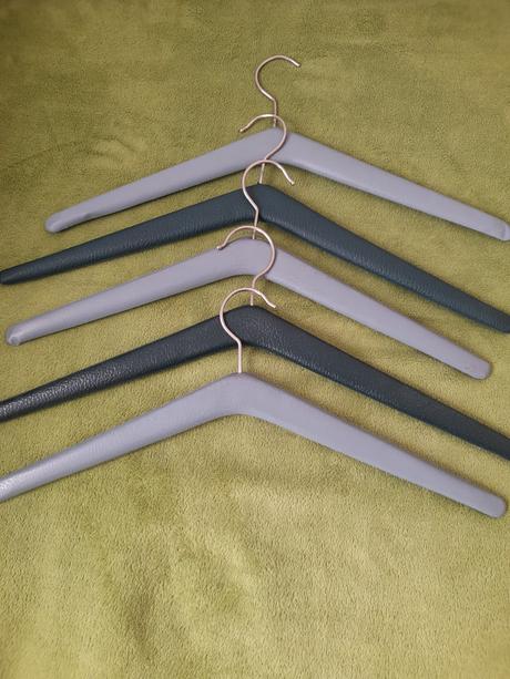 Vešiak ramienko 5 kusou, 