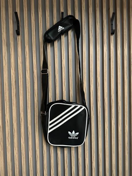 Adidas crossbody, adidas