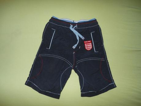 4ks tričko, tielko, kraťasy a klobúk england 86/92, 86