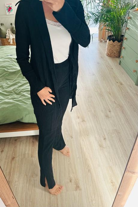 Skvelý komplet šiat a nohavíc značky h&m,pc 58 eur, h&m,xs