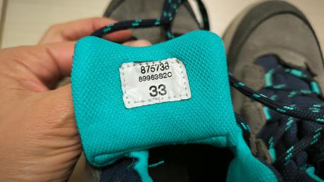 Turistické topánky, 33