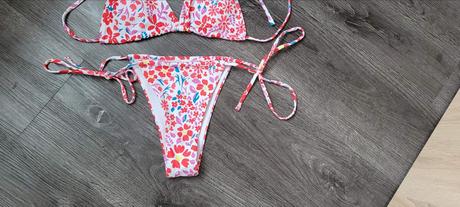 Kvietkované plavky-nove, s