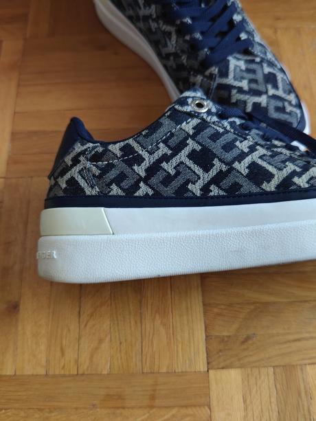 Tommy hilfiger monogram moderné, kvalitné tenisky, tommy hilfiger,39