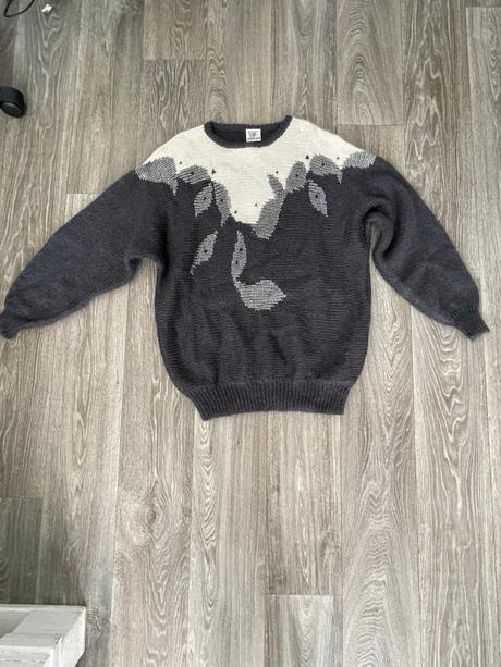 Oversize mäkký sveter, 38