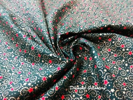 Bavlnená látka - hviezdičky červené na tmavo zelen, 