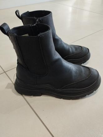 Čižmičky v.34, reserved,34