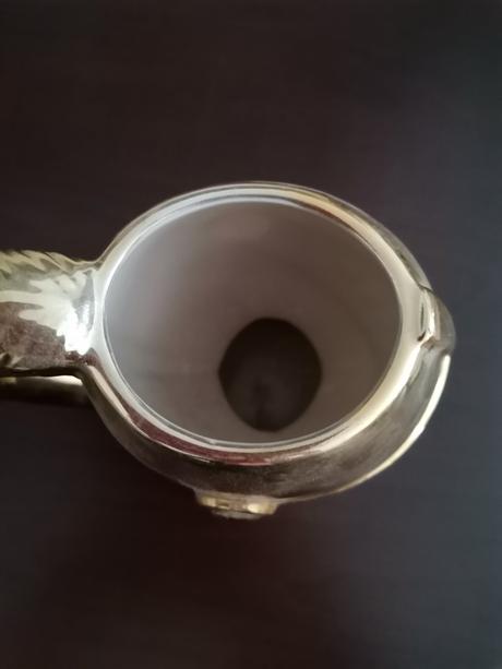 Hrnček v tvare rytierskej prilby, 