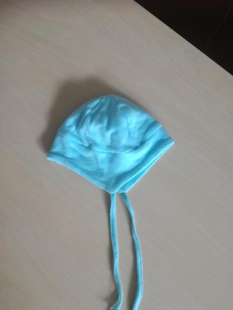 Balik detských čiapok,