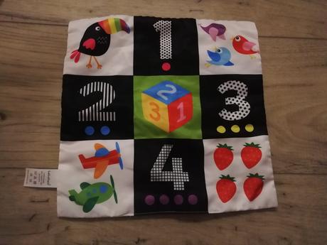 Leporelo, noviny alebo hracia deka pre bábätká, 