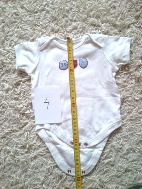 Body s krátkym rukávom, 56