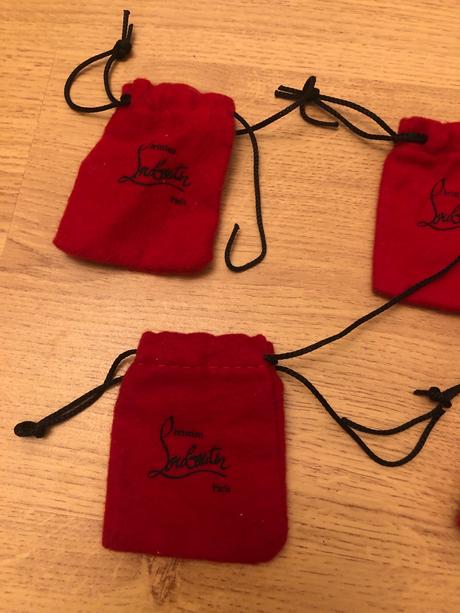 Christian louboutin vrecka male, 