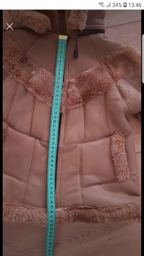 Kožušinový kabát, 104