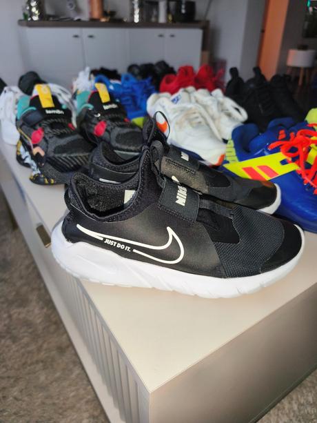 Tenisky čísla 37 a 38, nike,37