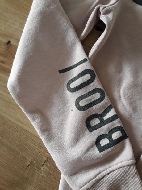 Mikina, chapter young,158