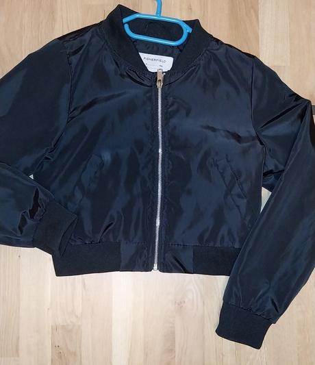 Bomber 134/140, gate,134