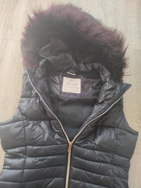 Dievčenská šuštiaková vesta veľ.152, f&f,152