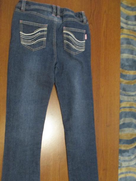 Rifle s kvetinkami 122/128, 122