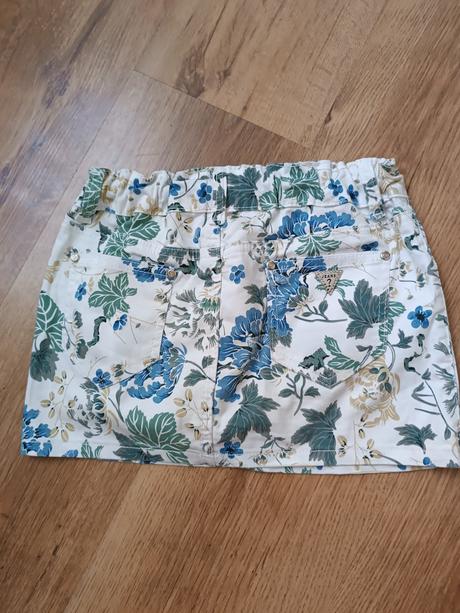 Elastická mini, 140