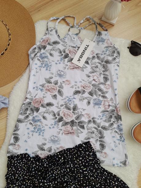 Dámske kvetinové tielka - rôzne druhy a veľkosti, l / m / s