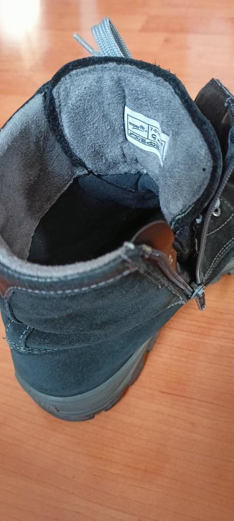 Kožené superfit goretex č.37, superfit,37
