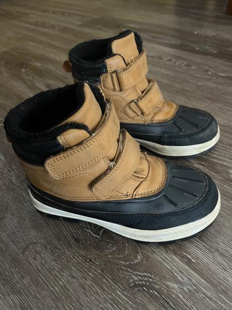 Topanky, reserved,30