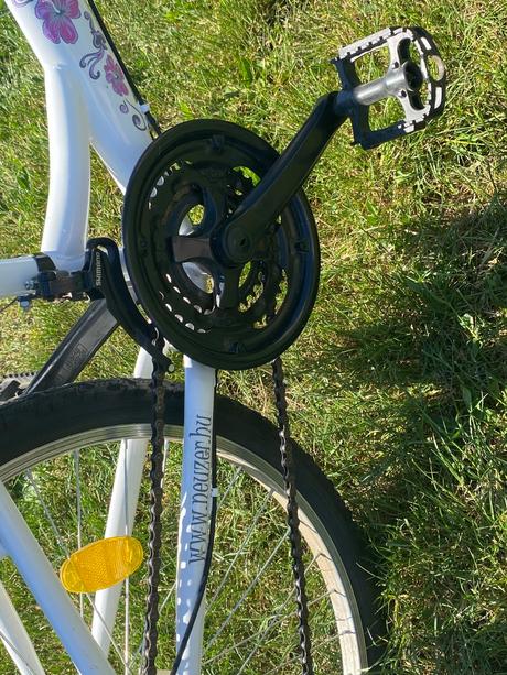Dievcensky bicykel, 24
