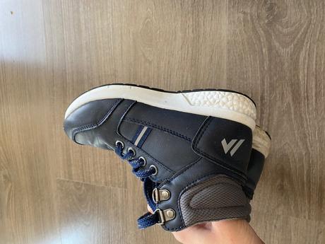 Prechodné martes topánočky, 32