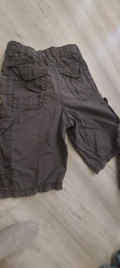 Kraťasy s vreckami - kapsáče, 146