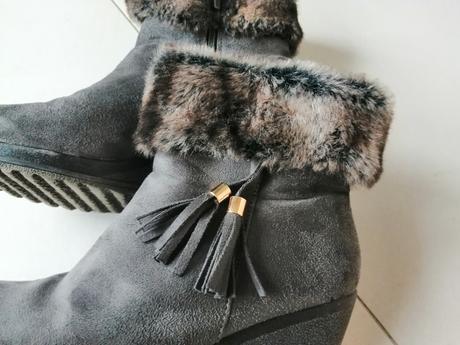 Dámske kotníkové čižmy s kožušinkou, clara barson,38