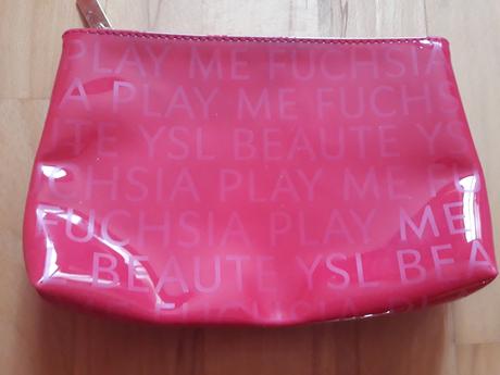 Kozmeticka tasticka yves saint laurent, 