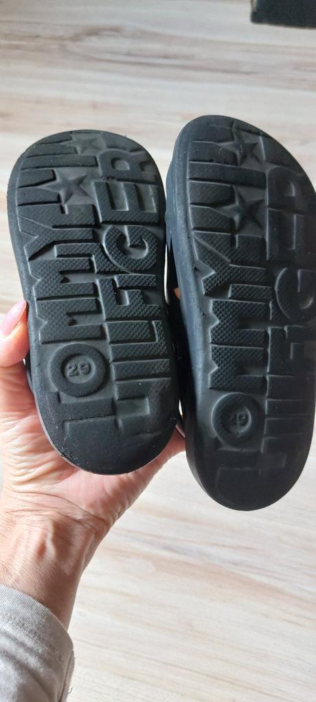 Sandále tommy hilfiger 29, tommy hilfiger,29