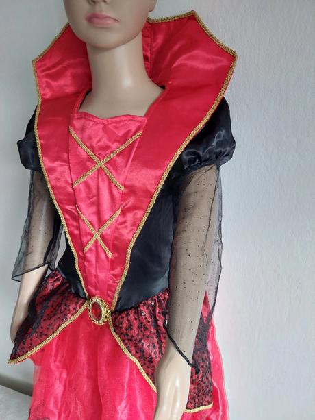 Upírka karnevalové šaty veľ.116,