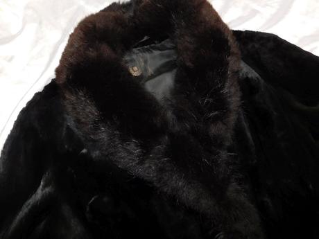 Kvalitny pekny kožuch z lišky, 40