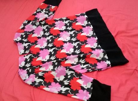 Bluzka so zaujimavym vzorom, yessica,m