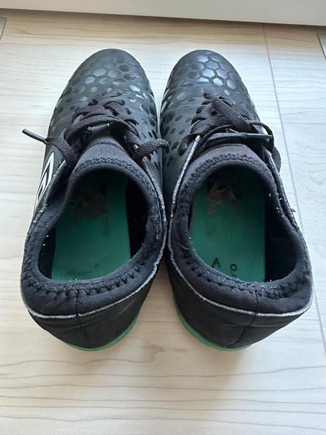 Halovky umbro, umbro,41