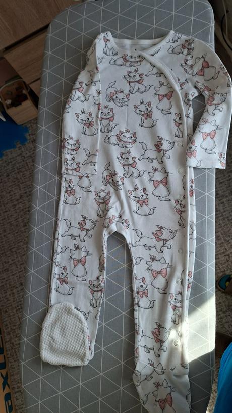 Pyžamá overaly 18-24m, f&f,86