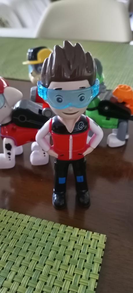 Figúrky labková patrola + rider, super stav, 