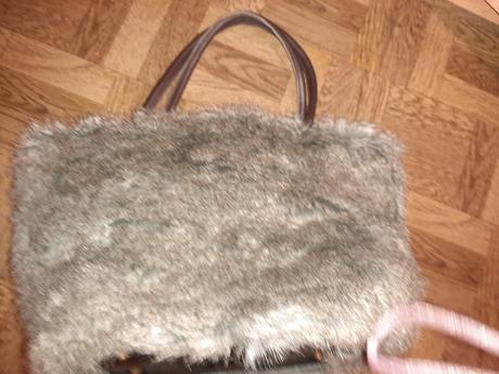Kožušinová kabelka.,