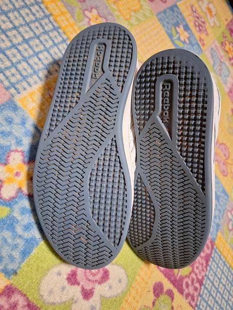 Biele tenisky 33, reebok,33