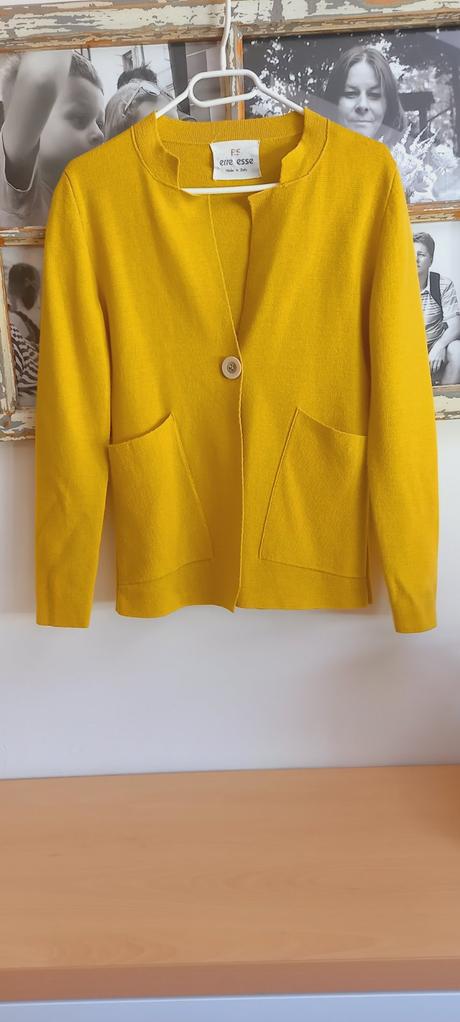 Elegantný svetrík, s